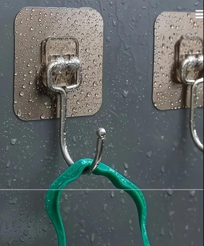 Golden Large Hooks for Hanging – Pack of 10